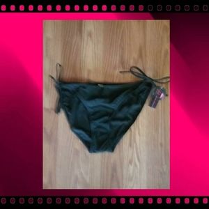 AWESOME LOOKING BATHING SUIT BOTTOM